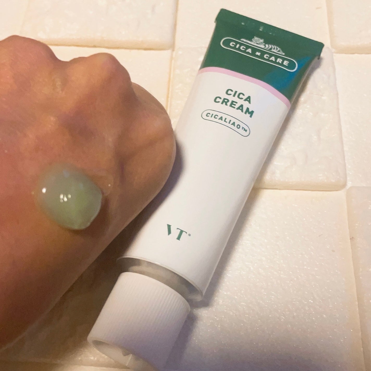CICA クリーム/VT/フェイスクリームを使ったクチコミ(3枚目)