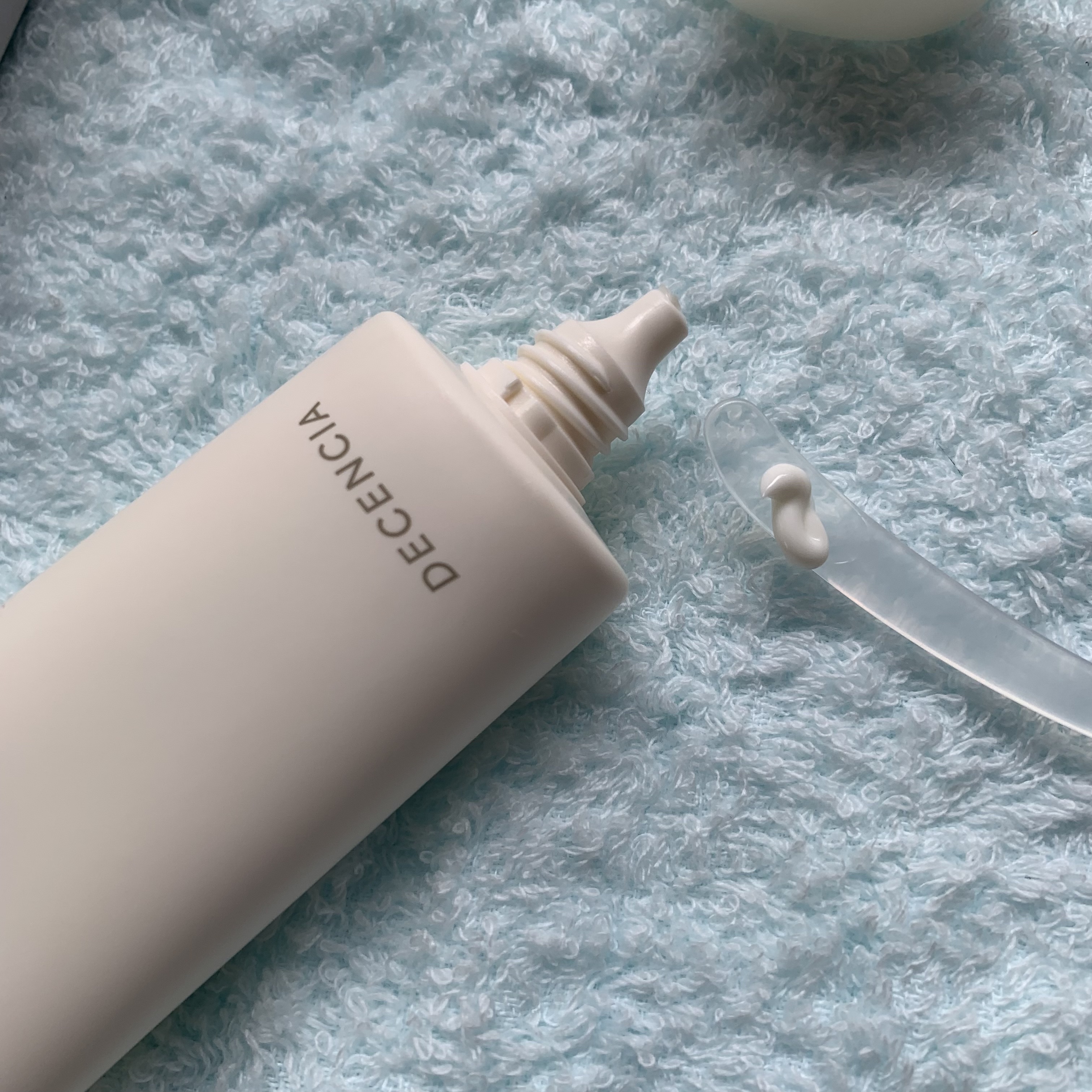 ディセンシア フローレス UVプロテクター/DECENCIA/日焼け止めローションを使ったクチコミ（2枚目）