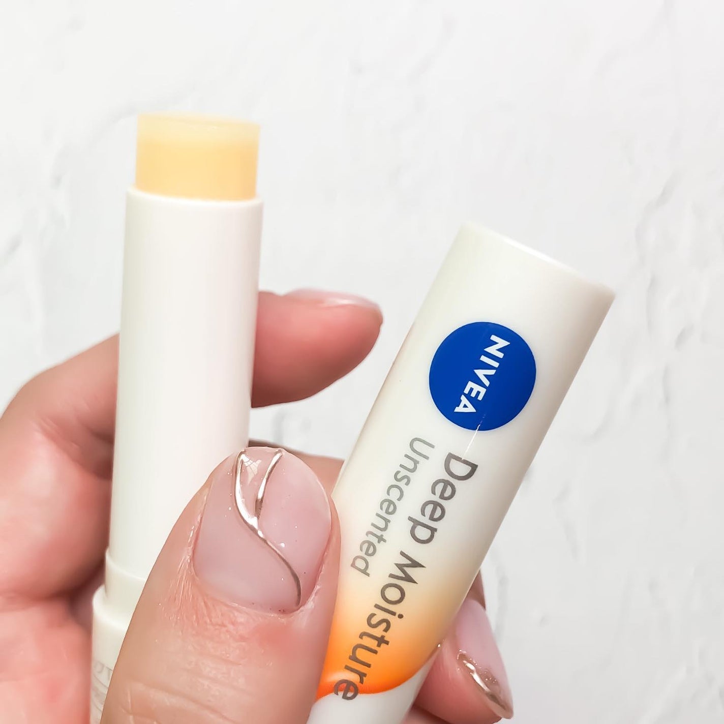 ニベア ディープモイスチャーリップ メルティタイプ/ニベア/リップクリームを使ったクチコミ(2枚目)