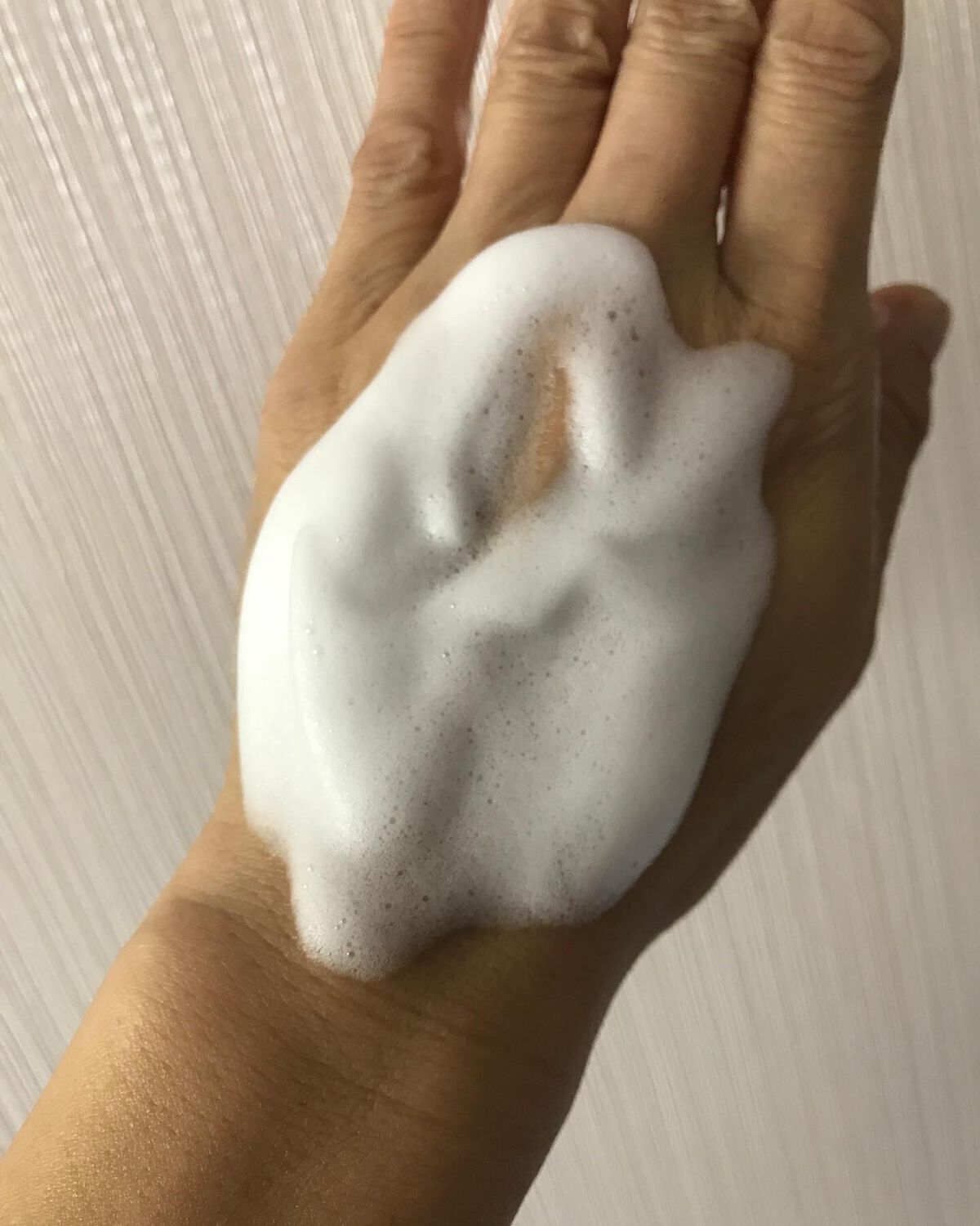 ニベア クリアビューティー弱酸性泡洗顔 もっちり美肌/ニベア/泡洗顔を使ったクチコミ(8枚目)