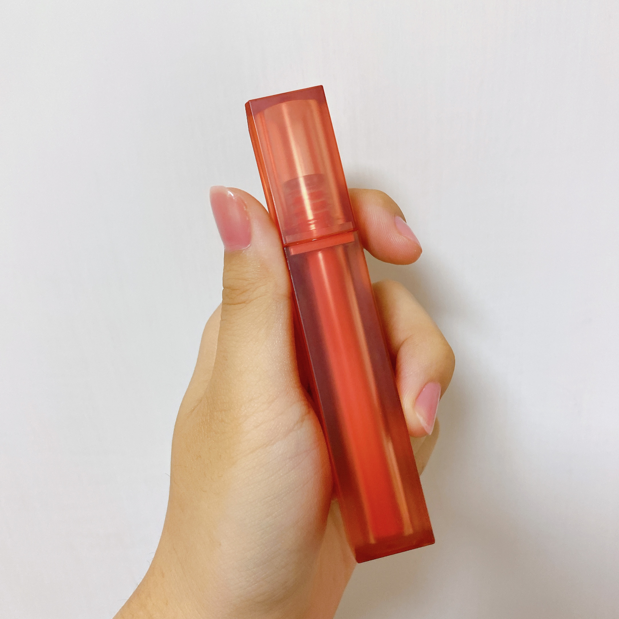 ベルベットブラーリングフィグシングティント/wakemake/リップティントを使ったクチコミ（2枚目）