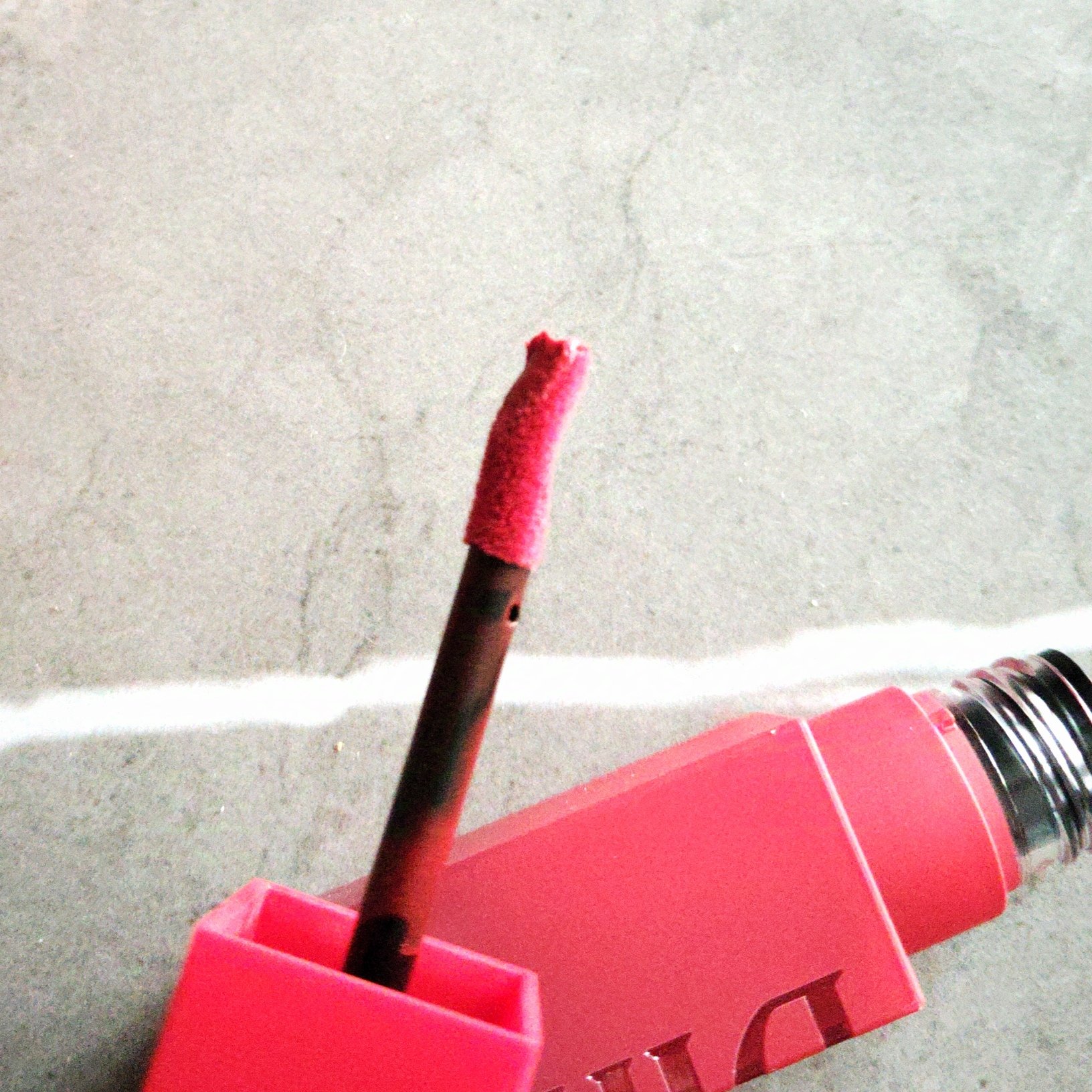 マダムバタフライコレクション ブラーニングリップベール/Dinto/口紅を使ったクチコミ（3枚目）