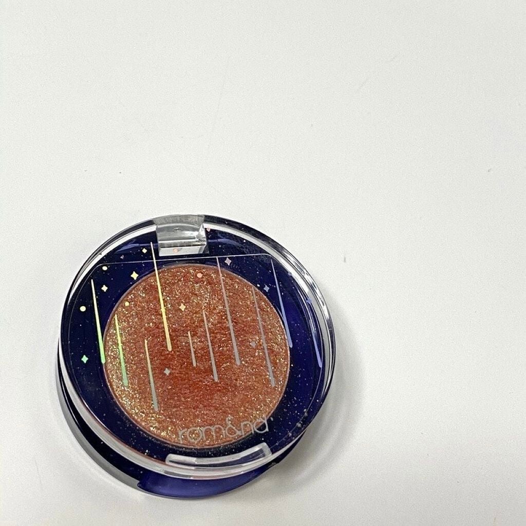 グリッター シャドウ カラー/rom&nd/グリッターを使ったクチコミ(1枚目)