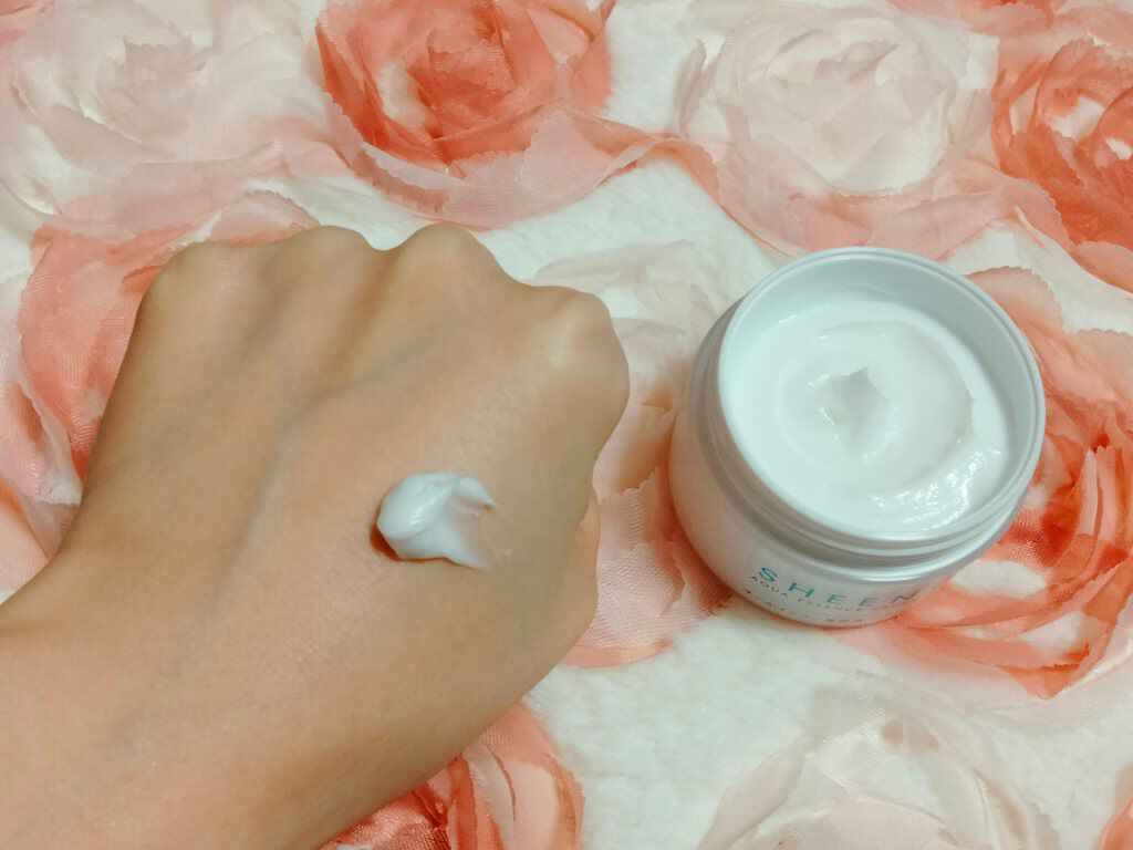 アクアエッセンスクリーム/SHEENY/フェイスクリームを使ったクチコミ（3枚目）