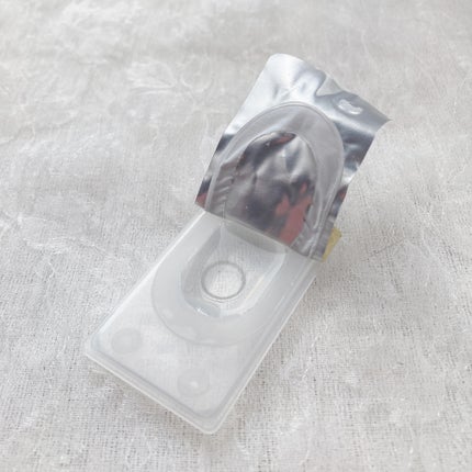 iWWi アイウィン (iWWi Iwwing) ブラック/OLOLA/カラーコンタクトレンズの画像