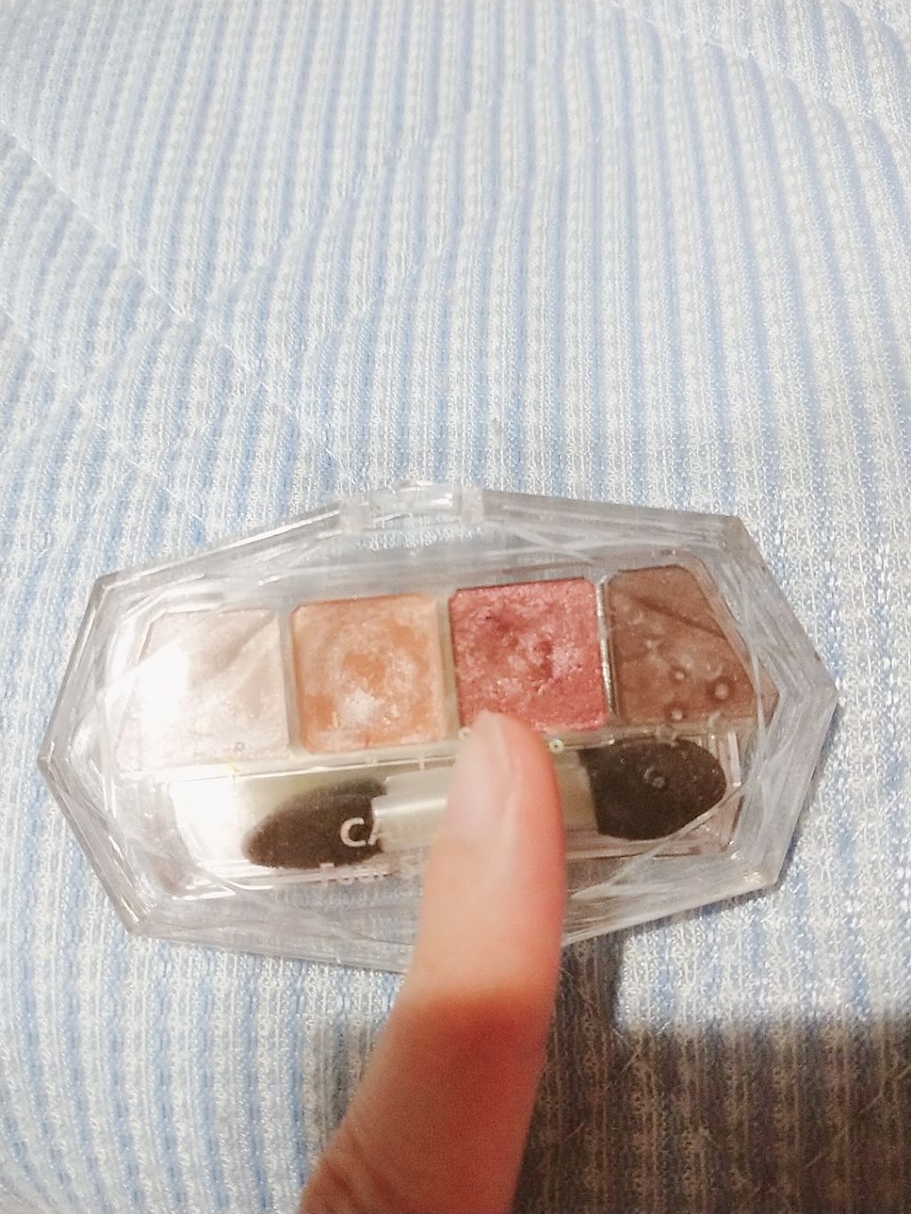 フォーシャイニーアイズ/キャンメイク/アイシャドウパレットを使ったクチコミ（1枚目）