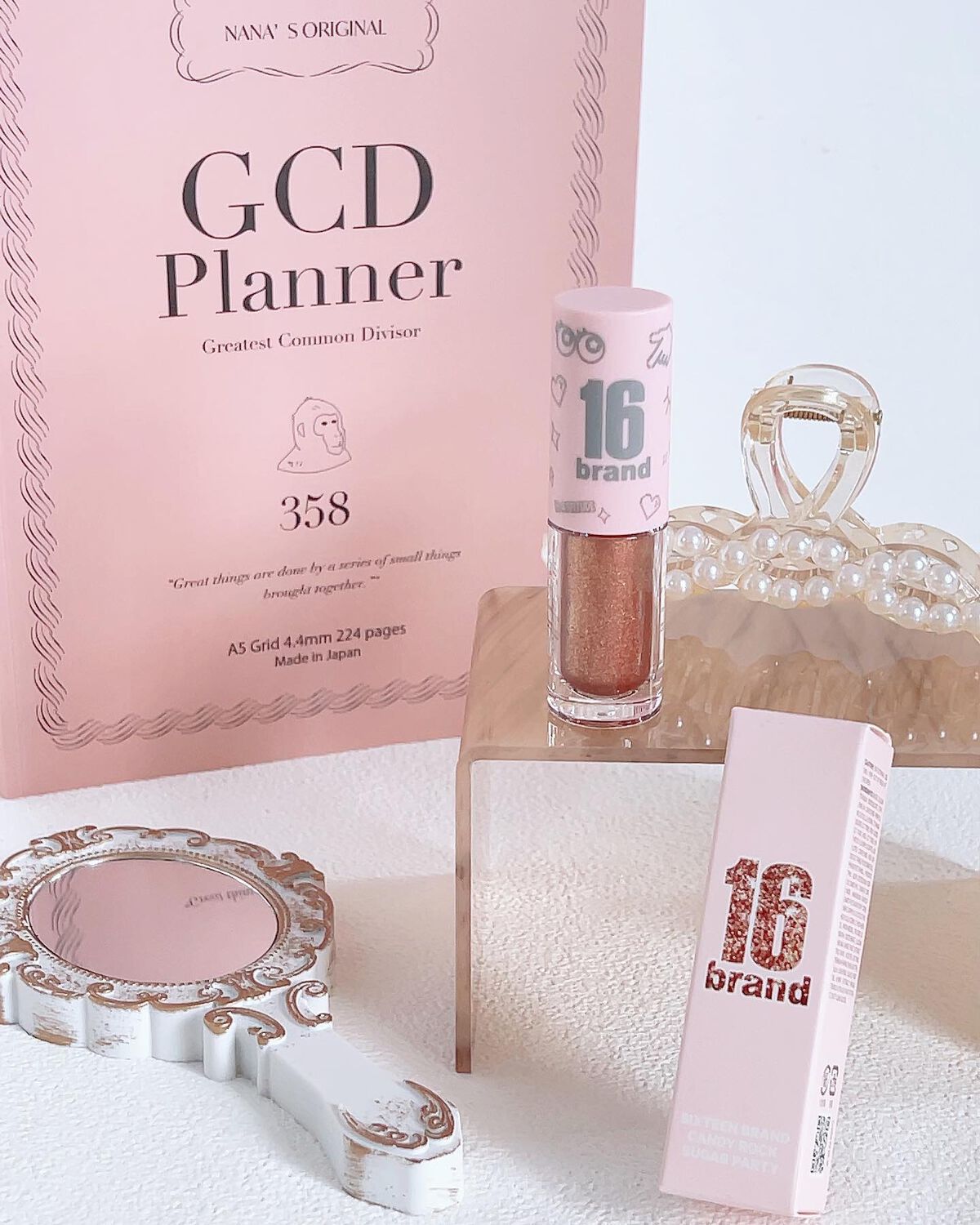 みちねえ フォロバ on LIPS 「・・ラメ強め・粉落ちしにくいウォーターベースが嬉しい♡@pum..」(1枚目)