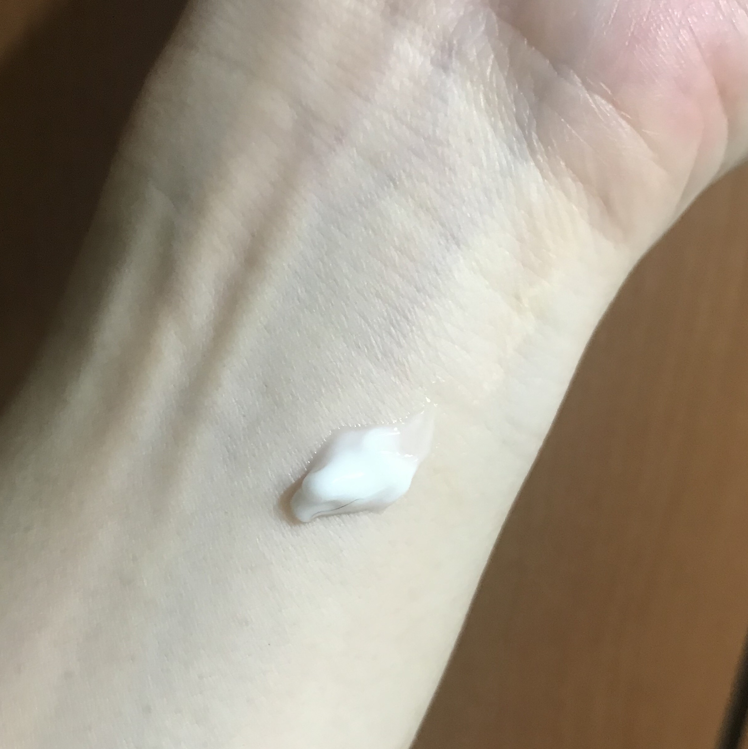 薬用しみ対策 保湿クリーム/メラノCC/フェイスクリームを使ったクチコミ（2枚目）