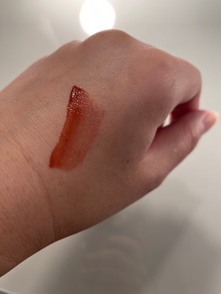 ルージュ ピュールクチュール ヴェルニ ヴィニルクリーム No.440 ローズプレイヤー/YVES SAINT LAURENT BEAUTE/口紅を使ったクチコミ(2枚目)