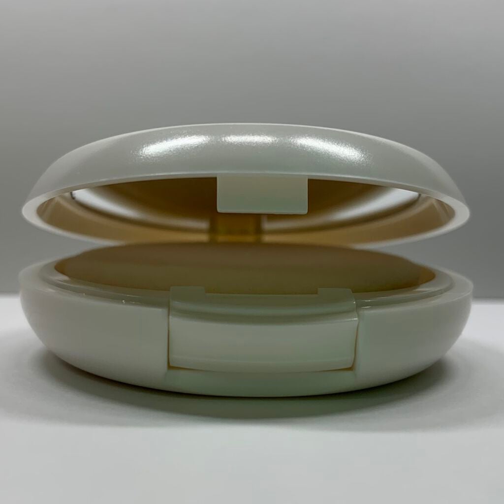 アクメディカ 薬用 フェイスパウダー クリア N/ナリスアップ/プレストパウダーを使ったクチコミ(3枚目)