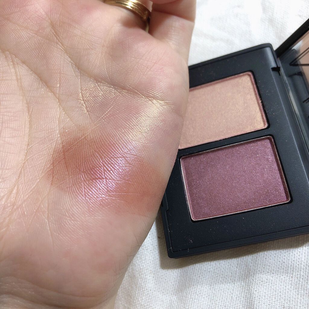 ハードワイヤードアイシャドー 5338/NARS/単色アイシャドウを使ったクチコミ（3枚目）