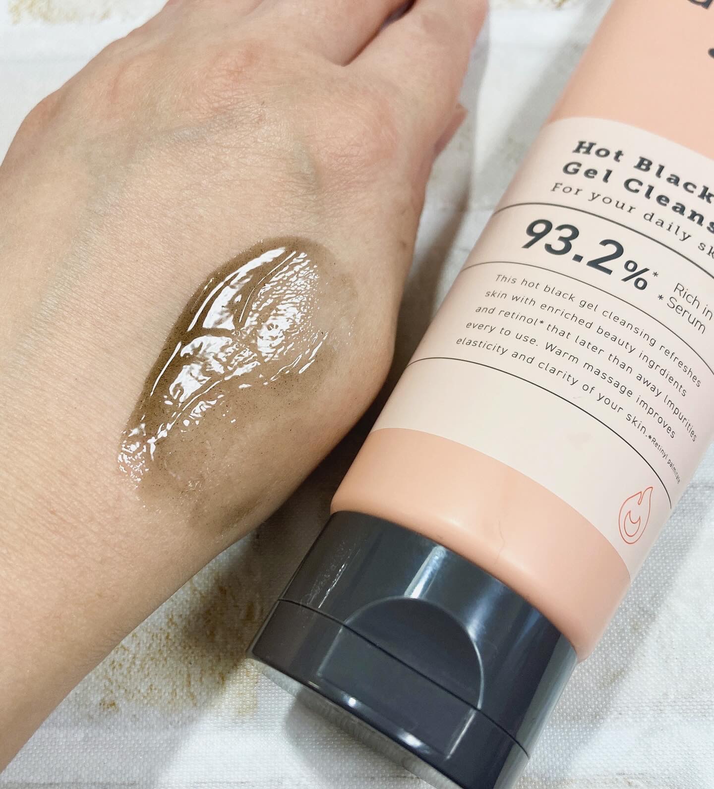 ホットブラックジェルクレンジング/.akaran/クレンジングジェルを使ったクチコミ（3枚目）