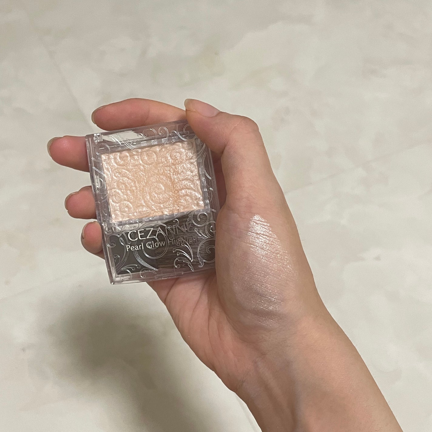 パールグロウハイライト/CEZANNE/パウダーハイライトを使ったクチコミ(1枚目)
