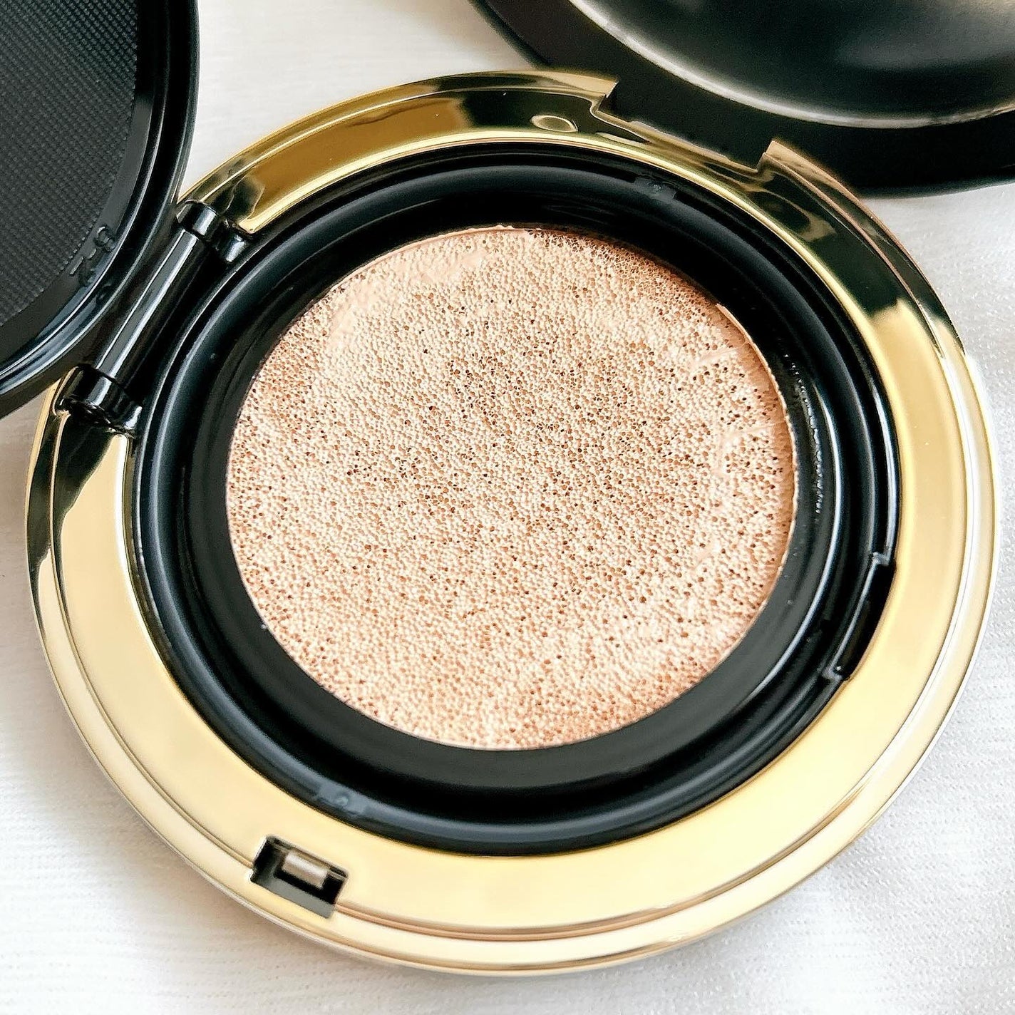 グロウフィットセラムカバークッション/ダルバ/クッションファンデーションを使ったクチコミ(5枚目)