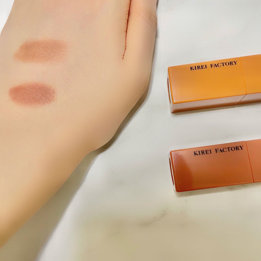 リップスティックデュオ/KIREI FACTORY/口紅を使ったクチコミ(4枚目)