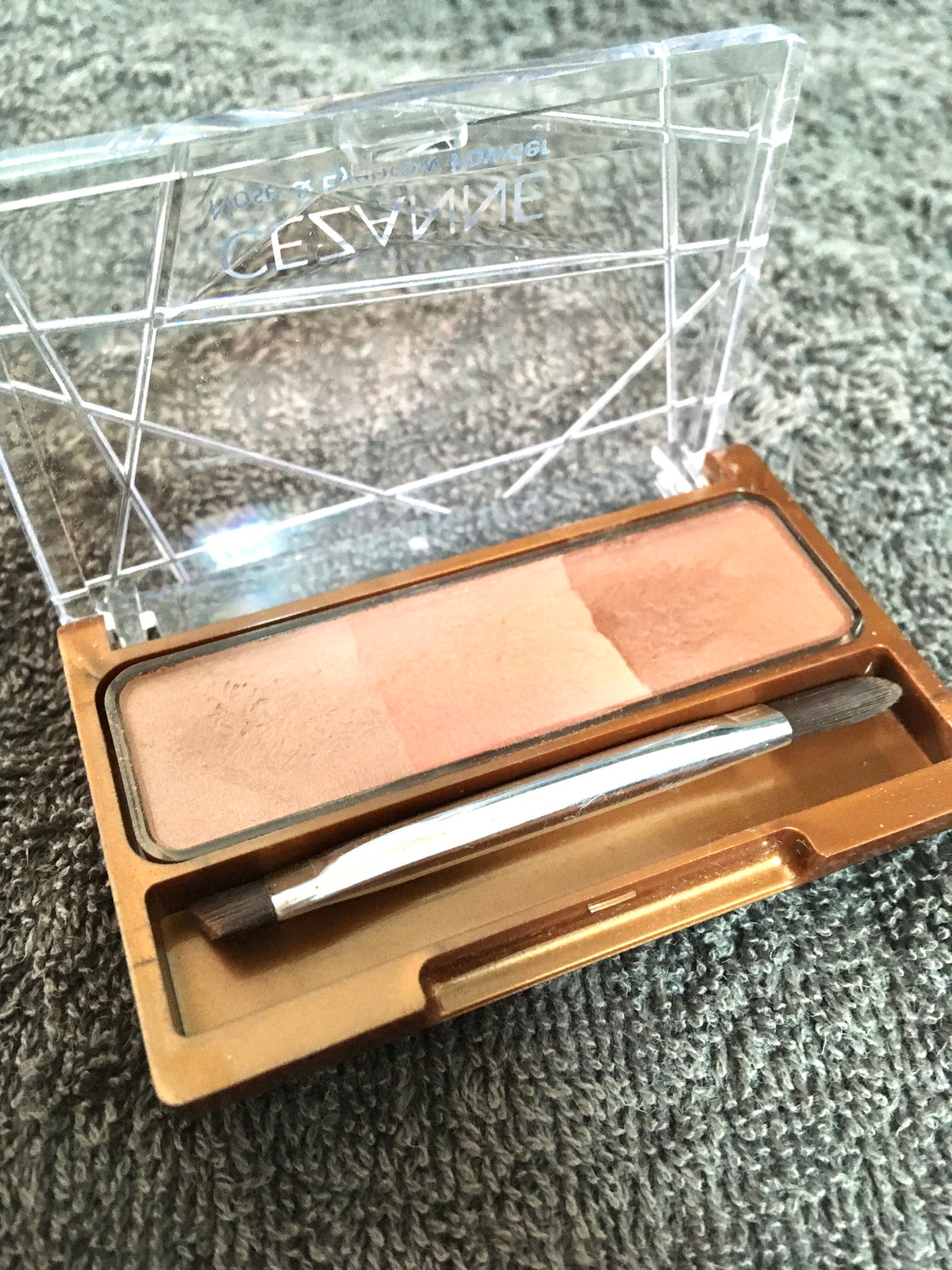 ノーズ&アイブロウパウダー/CEZANNE/パウダーアイブロウを使ったクチコミ(1枚目)