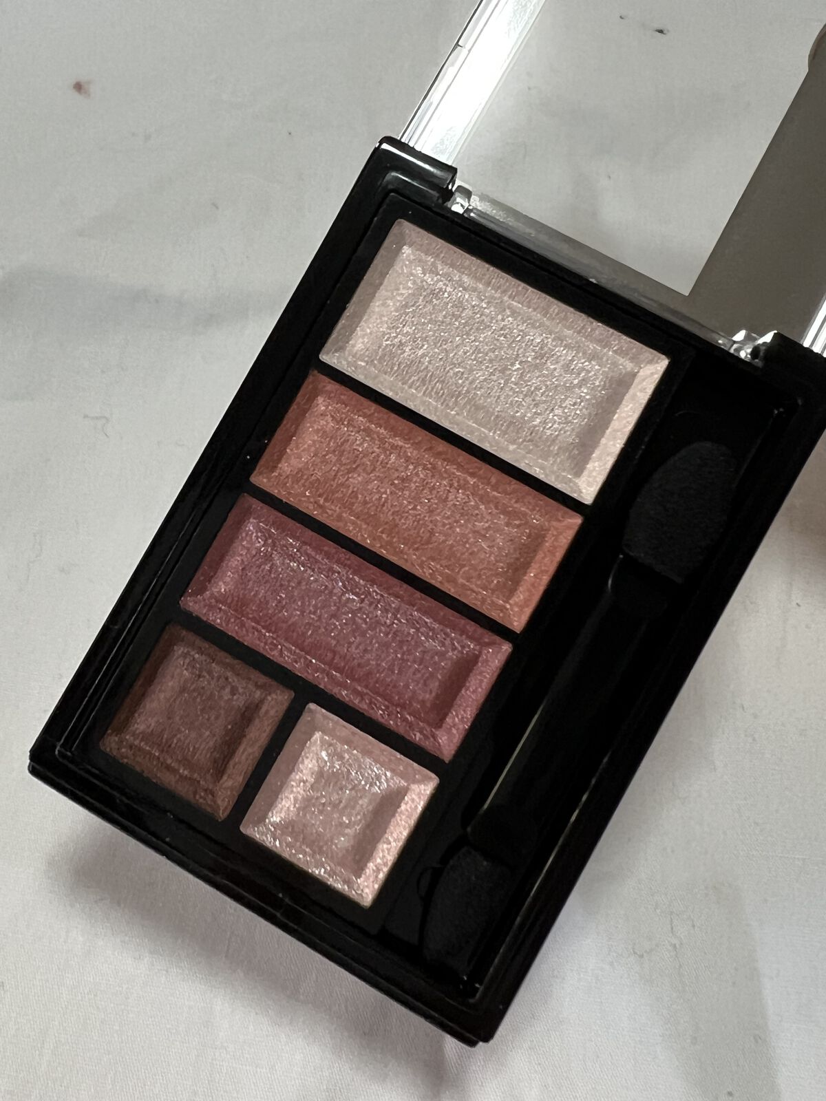 ショコラスウィート アイズ/リンメル ロンドン/アイシャドウパレットを使ったクチコミ（2枚目）