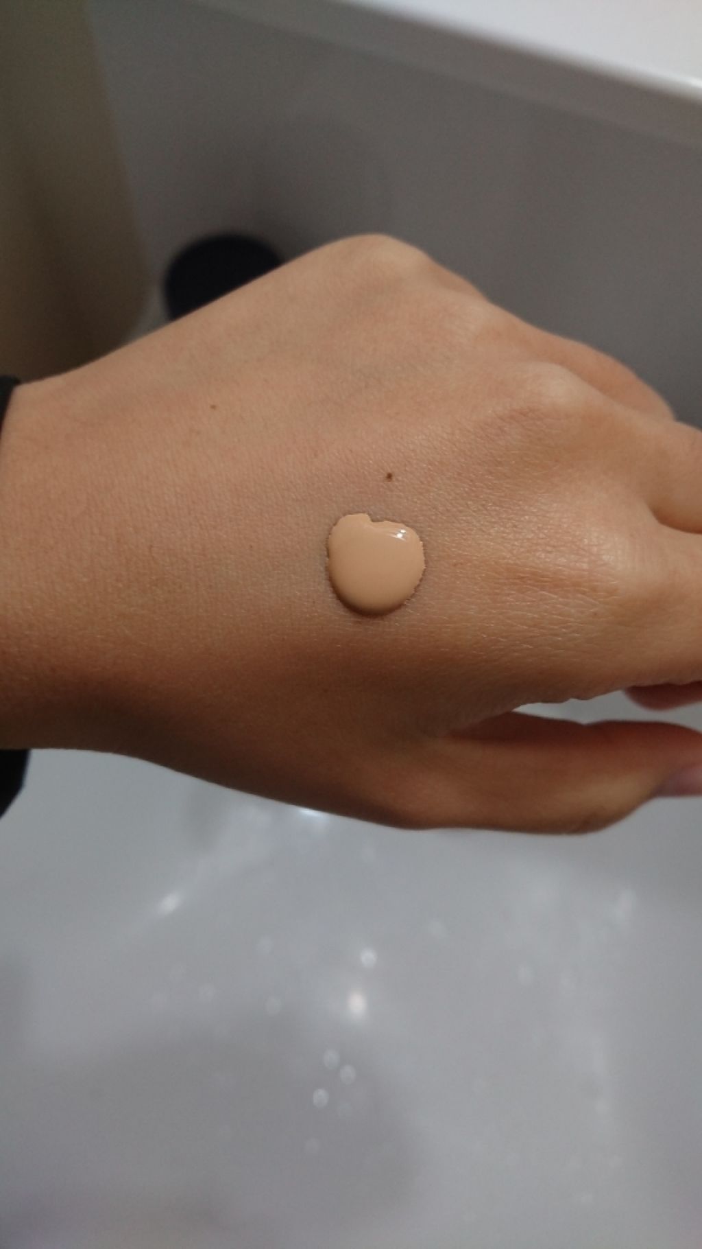 （旧）アンリミテッド ラスティング フルイド/shu uemura/リキッドファンデーションを使ったクチコミ（2枚目）