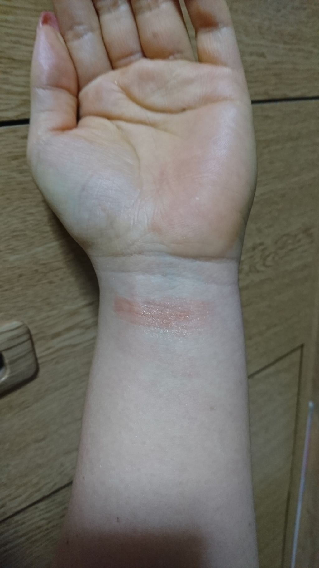 オーガニック認証 精油カラーリップスティック/THE PUBLIC ORGANIC/口紅を使ったクチコミ（2枚目）