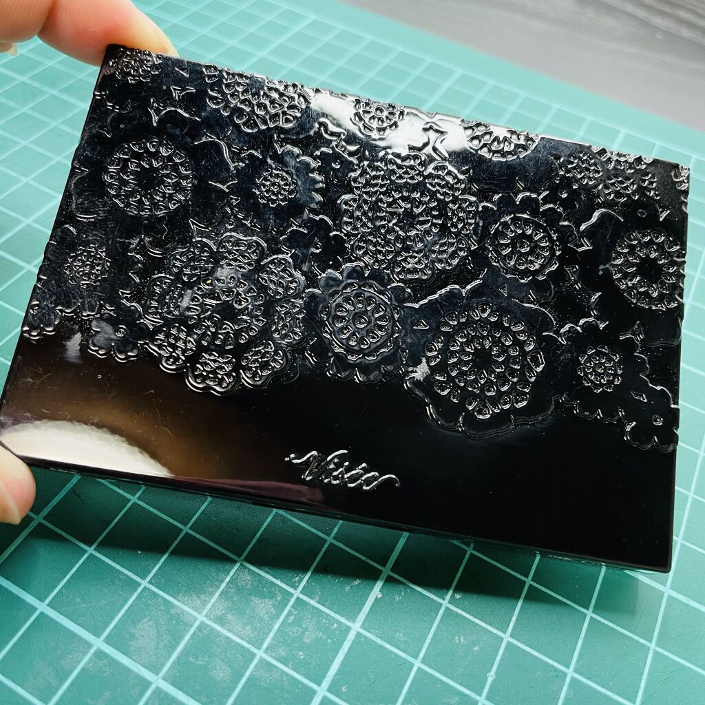 ヌーディフィット ファンデーション OC-410 普通の明るさの自然な肌色/Visée/パウダーファンデーションを使ったクチコミ（1枚目）