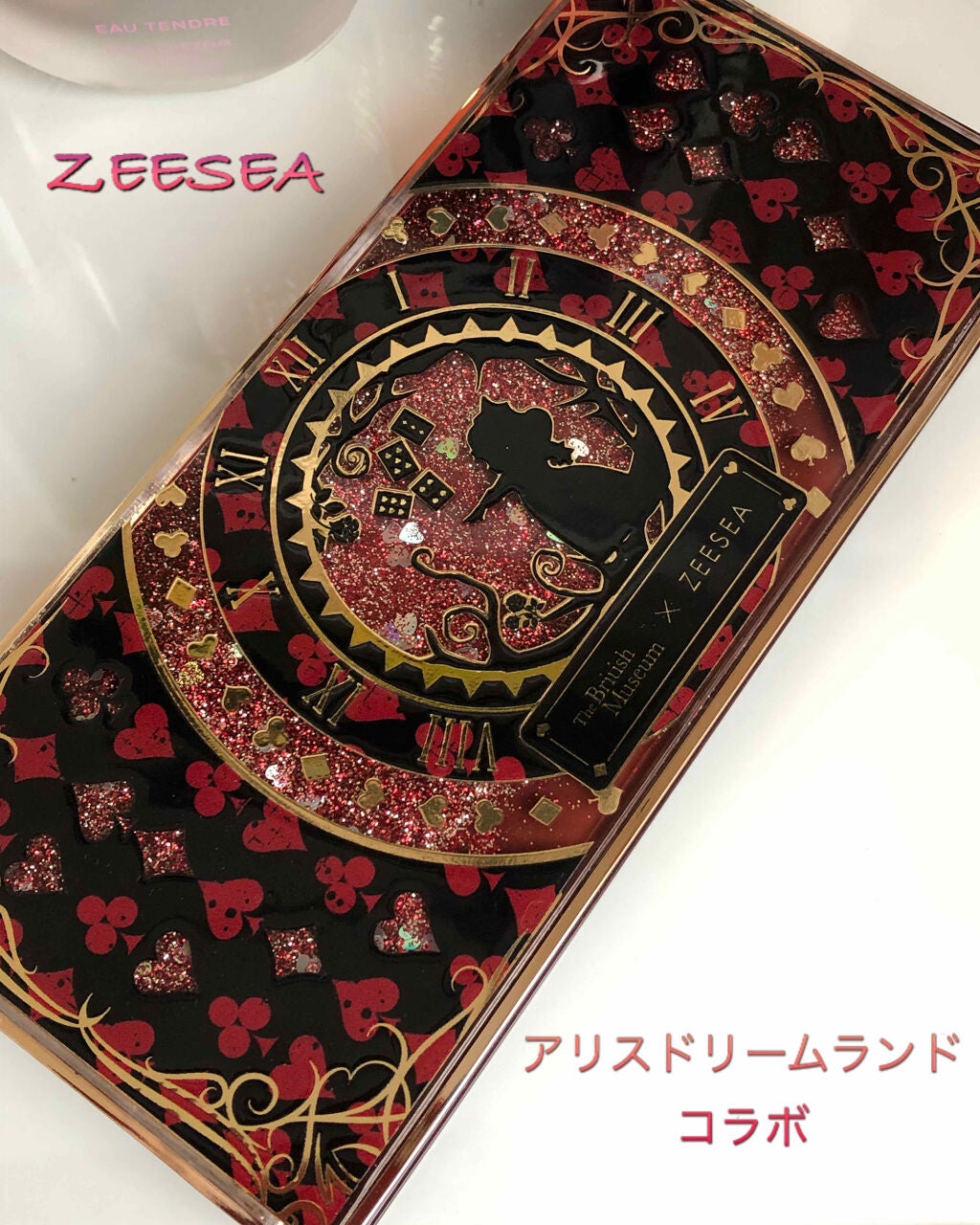 アリスドリームランドシリーズ 12色アイシャドウパレット(ZEESEA×大英博物館)/ZEESEA/アイシャドウパレットを使ったクチコミ(1枚目)