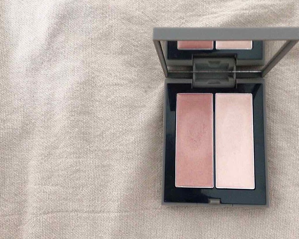 THREE シマリング グロー デュオ/THREE/クリームハイライトを使ったクチコミ（2枚目）