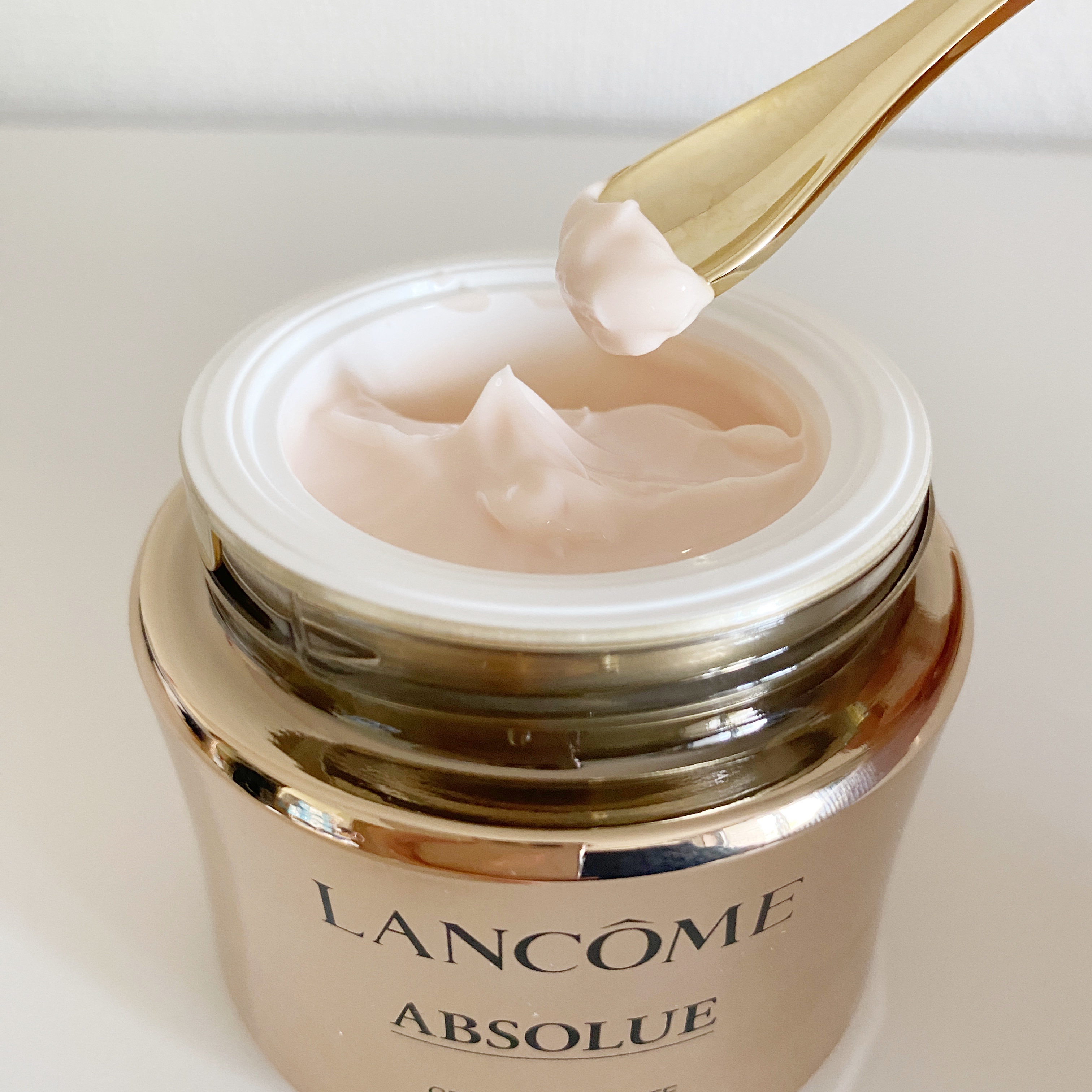 アプソリュ ソフトクリーム/LANCOME/フェイスクリームを使ったクチコミ（3枚目）