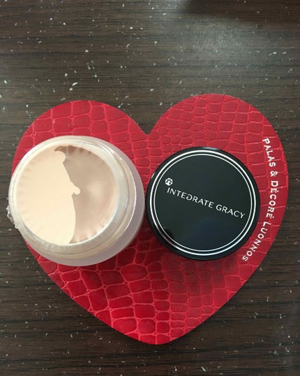 モイストクリーム ファンデーション/グレイシィ/クリーム・エマルジョンファンデーションを使ったクチコミ(1枚目)