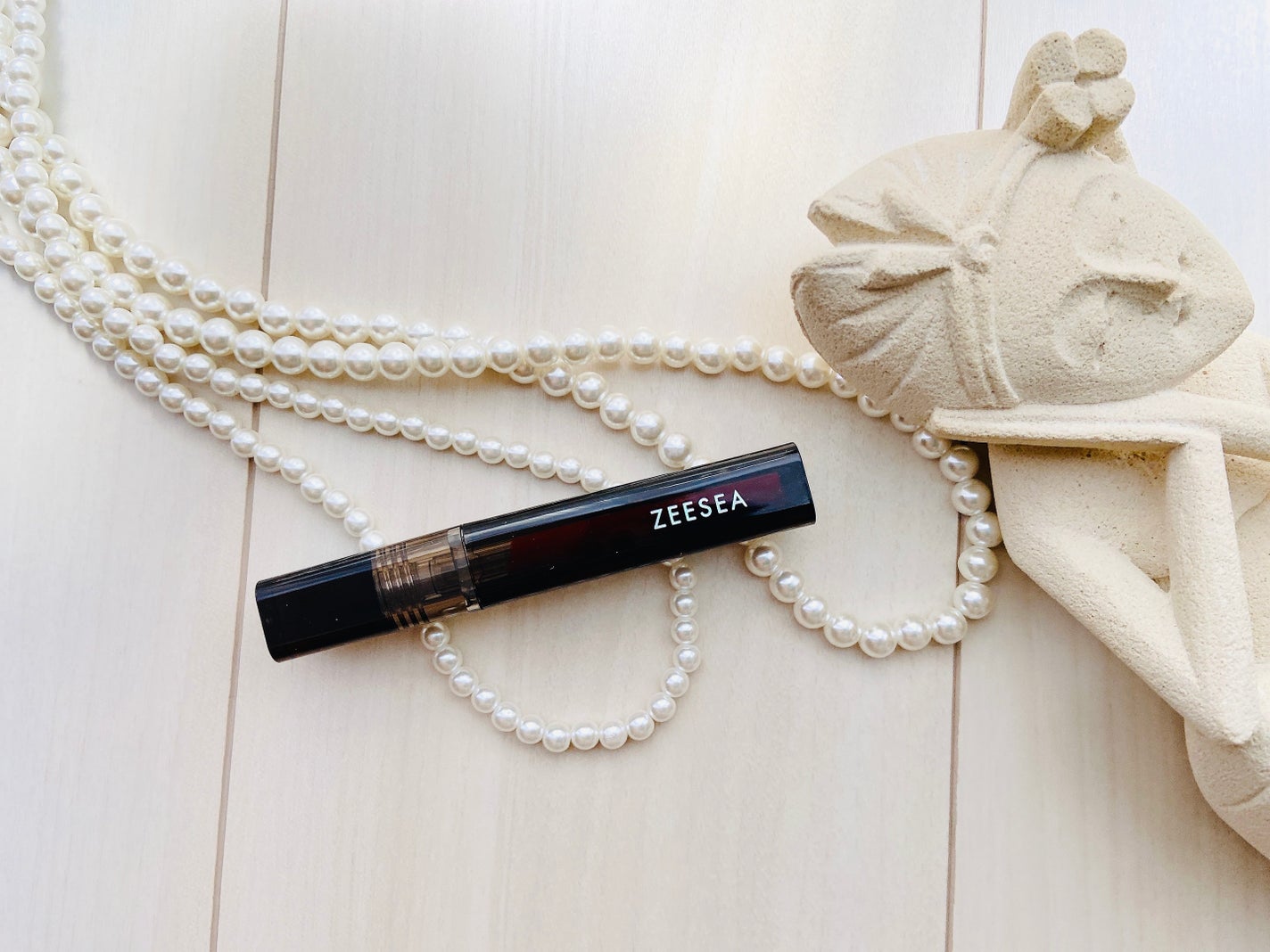 ウォータリーマットリップグロス/ZEESEA/リップグロスを使ったクチコミ(5枚目)