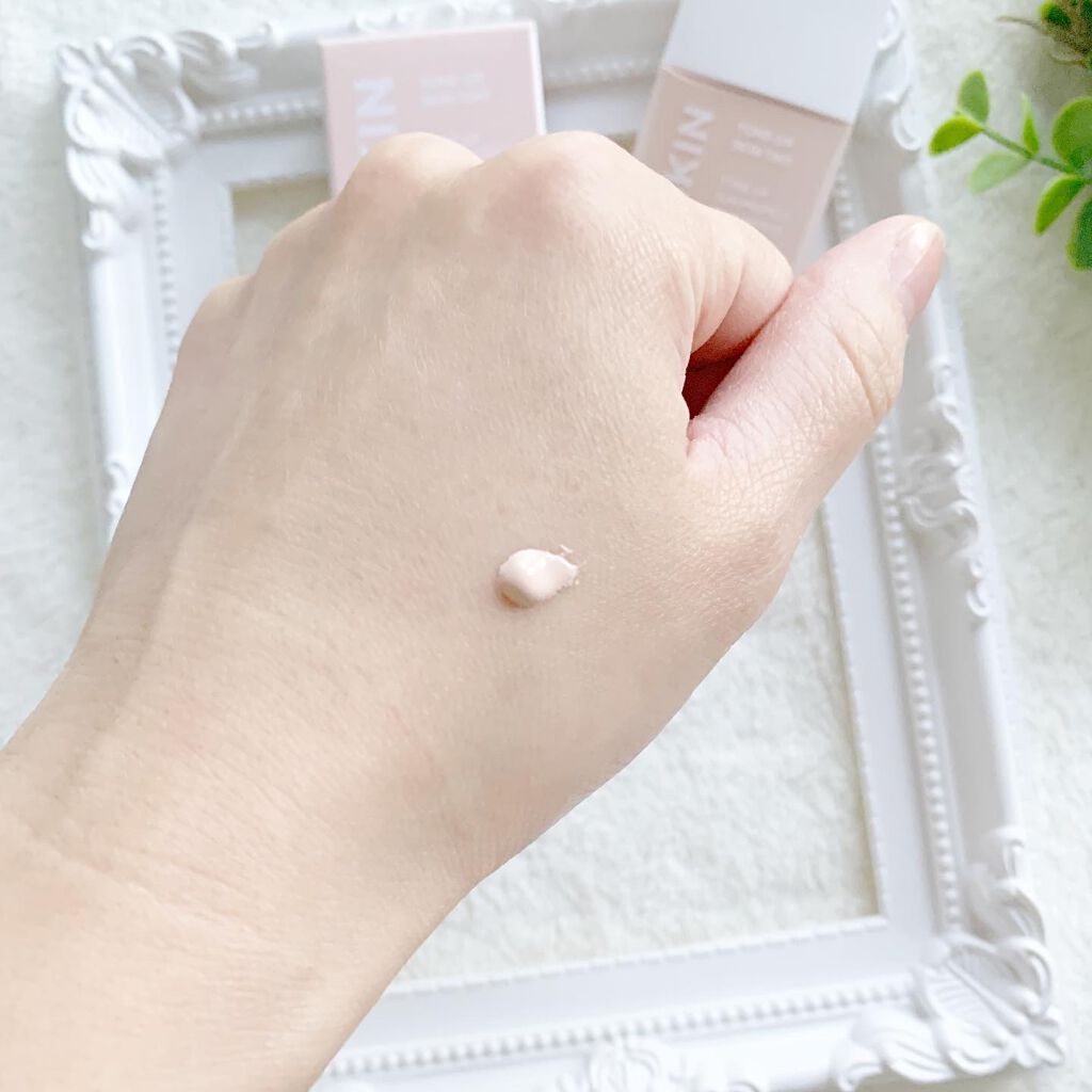 トーンアップスキンティント/APRILSKIN/化粧下地を使ったクチコミ（2枚目）