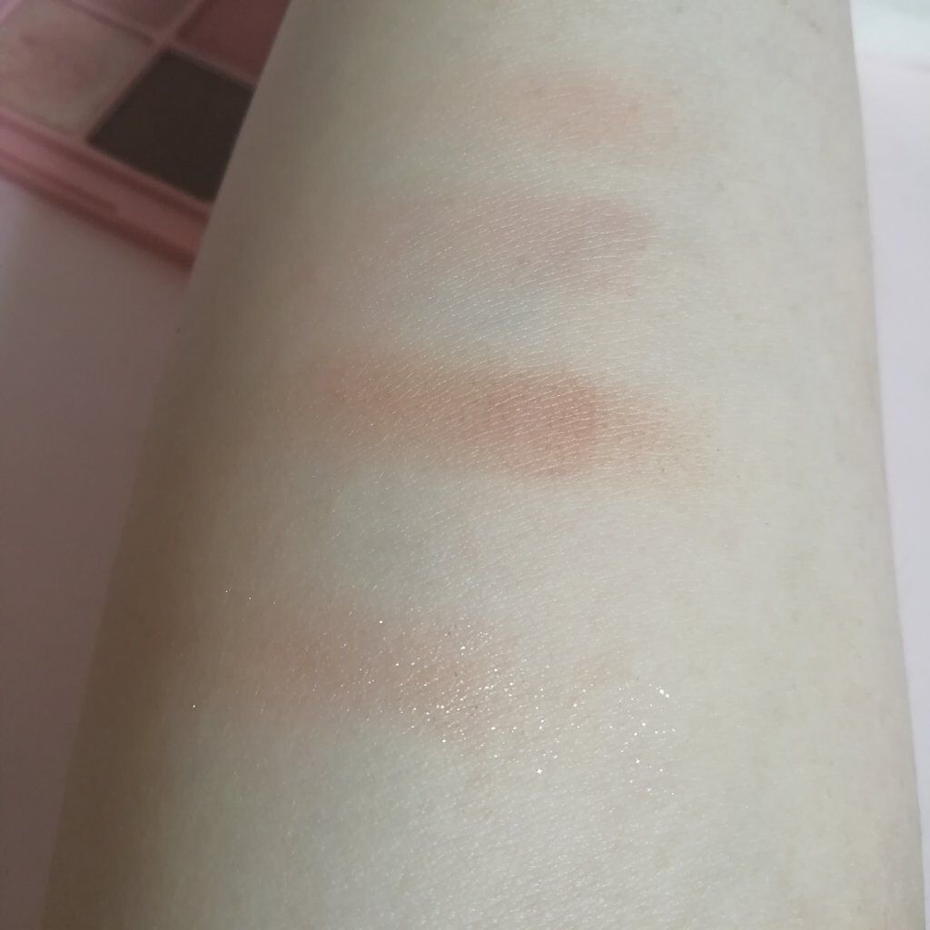 ベターザンアイズ/rom&nd/アイシャドウパレットを使ったクチコミ（3枚目）