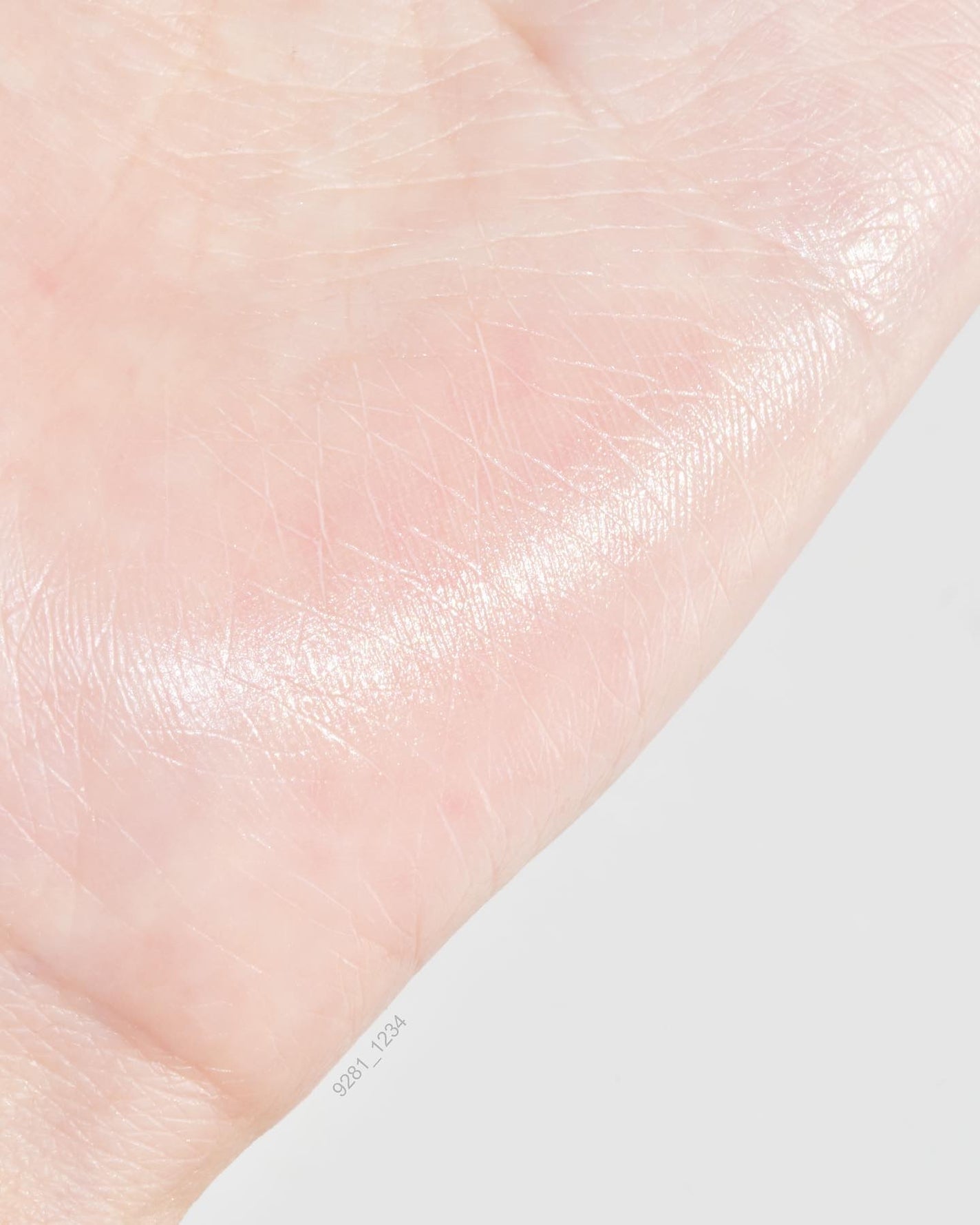 プレミアムUVディフェンス/ロベクチン/日焼け止めミルクを使ったクチコミ(2枚目)