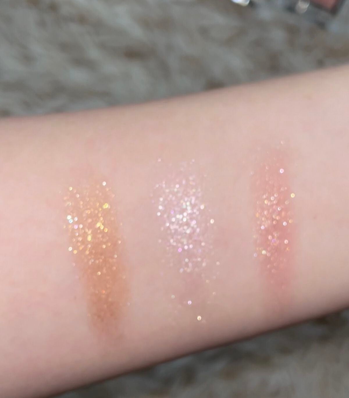 アディクション ザ アイシャドウ スパークル/ADDICTION/単色アイシャドウを使ったクチコミ(2枚目)