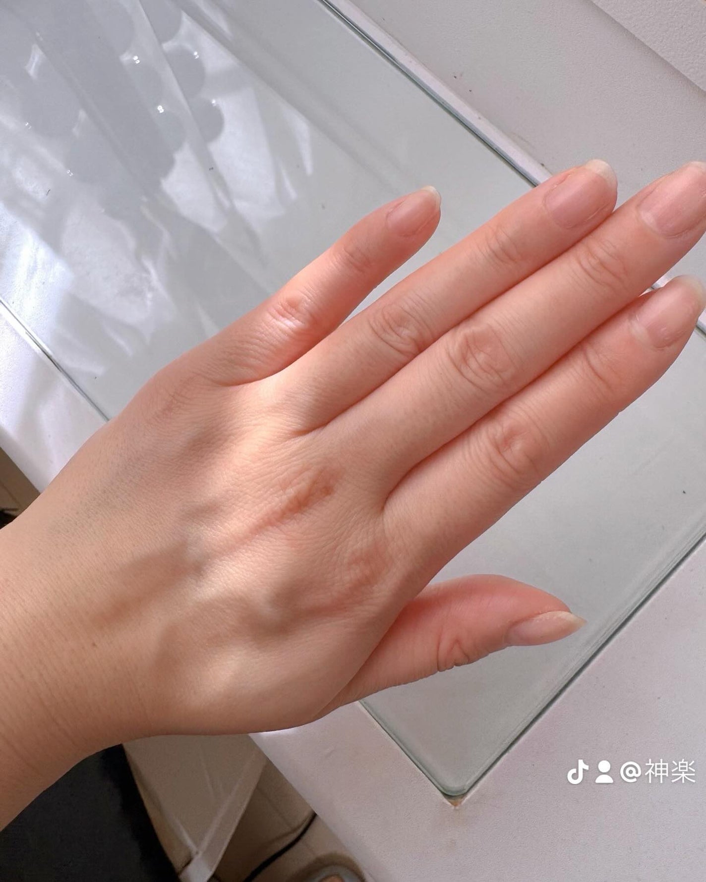 濃厚リペア デイクリーム/SKINCOTTON/ハンドクリームを使ったクチコミ(3枚目)