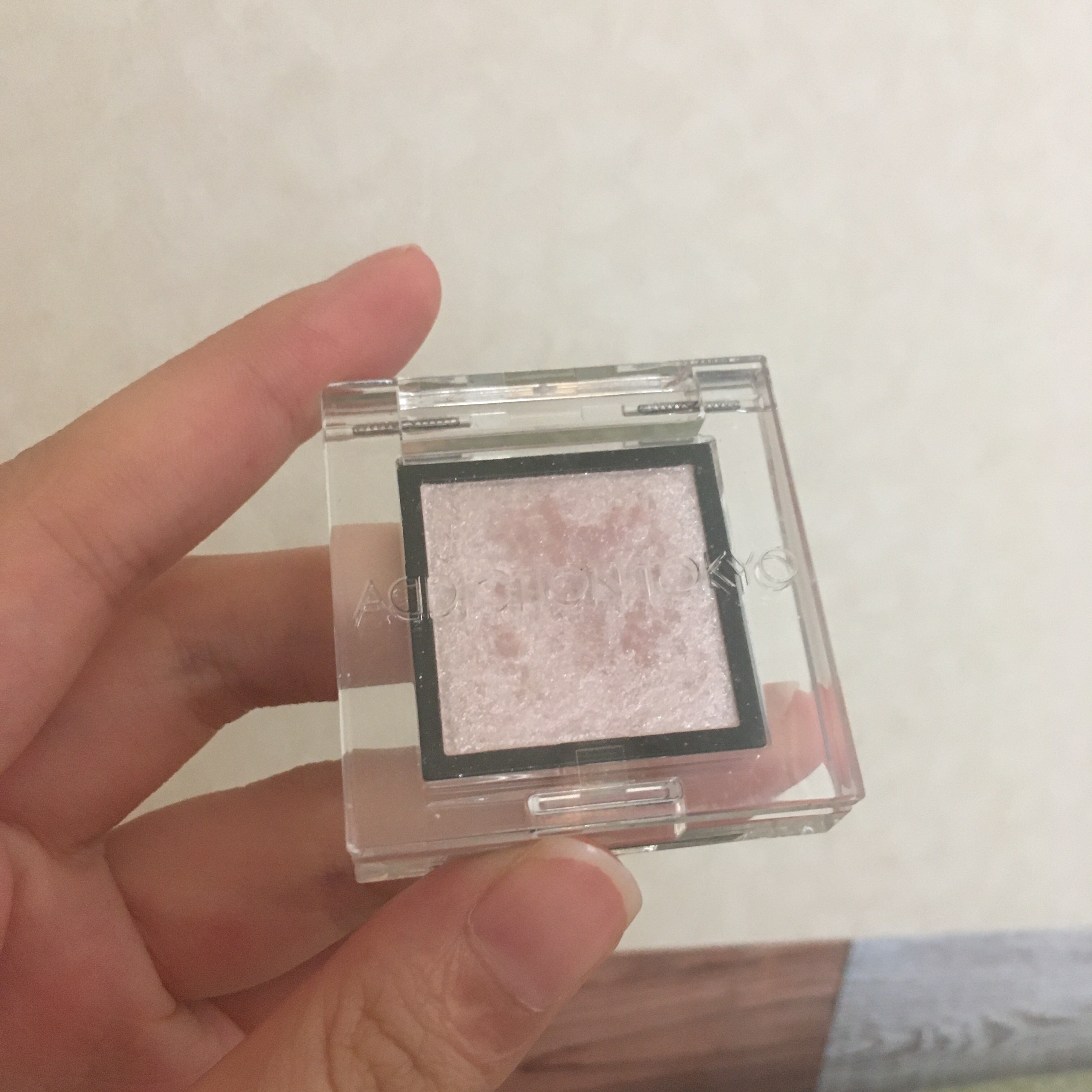 アディクション ザ アイシャドウ スパークル/ADDICTION/単色アイシャドウを使ったクチコミ（1枚目）