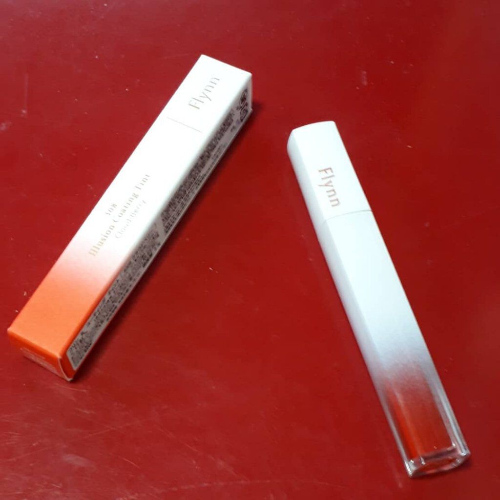 イリュージョンコーティングティント 2/Flynn/リップティントを使ったクチコミ（1枚目）