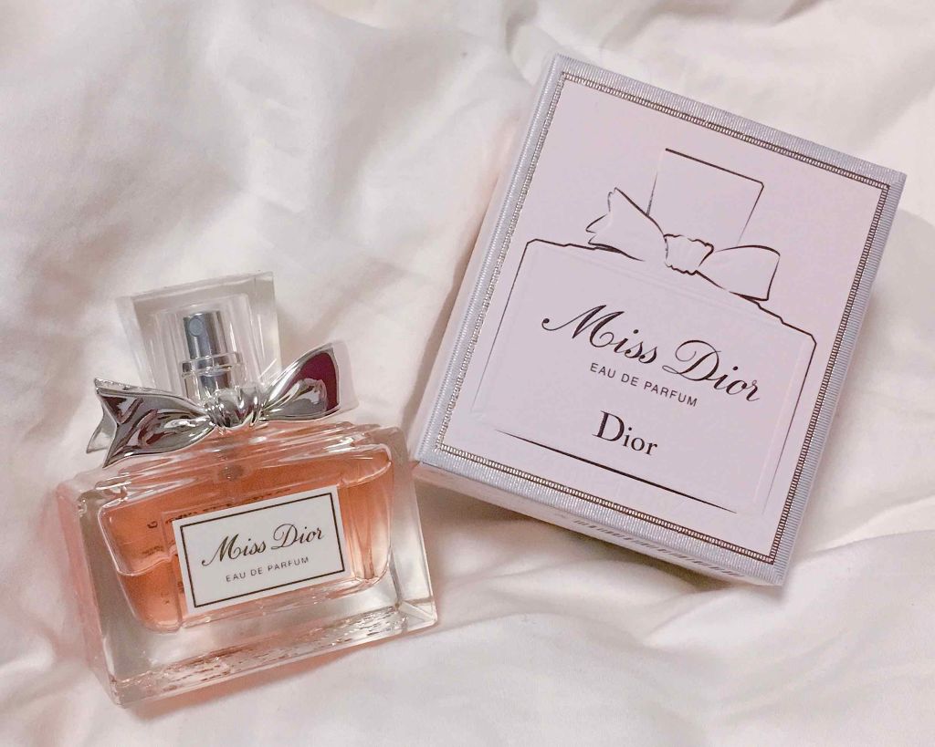 ミス　ディオール　オードゥ　パルファン　Dior