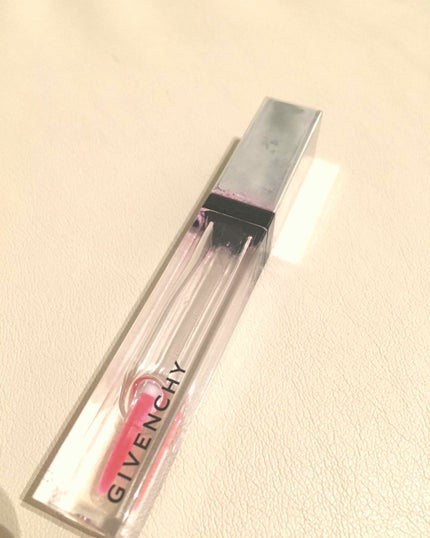 グロス・レヴェラトゥール/GIVENCHY/リップグロスを使ったクチコミ(1枚目)