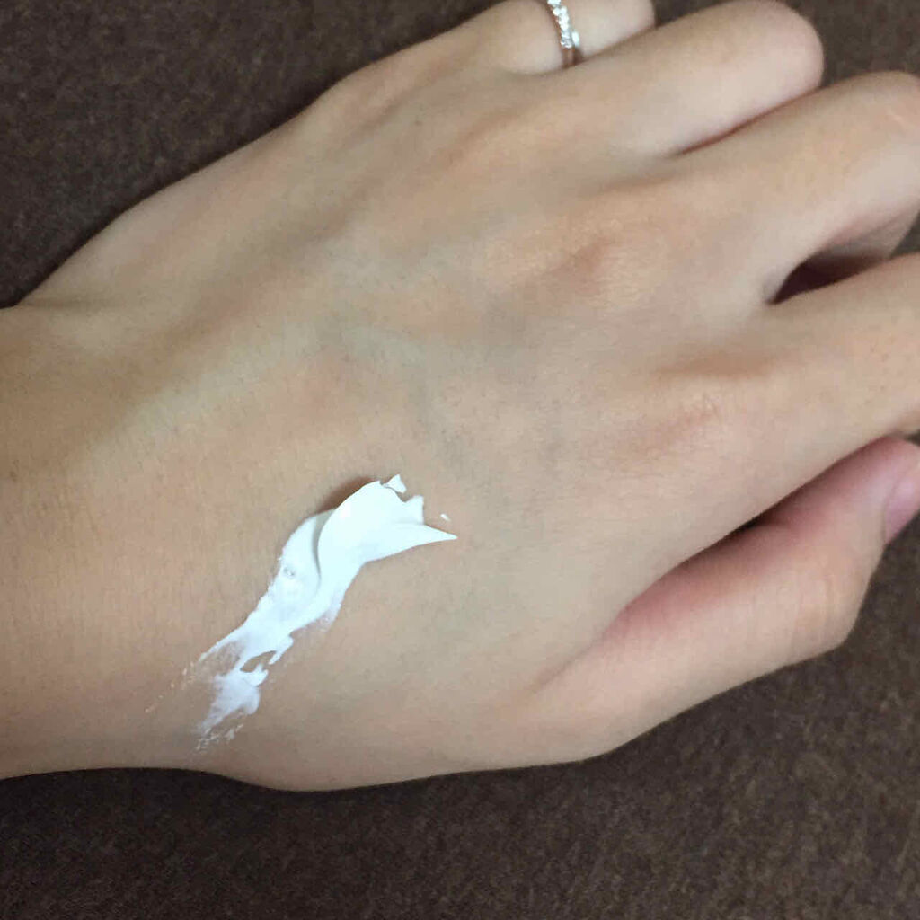 WHITE WHIPPING CREAM(ウユクリーム)/G9SKIN/化粧下地を使ったクチコミ（3枚目）