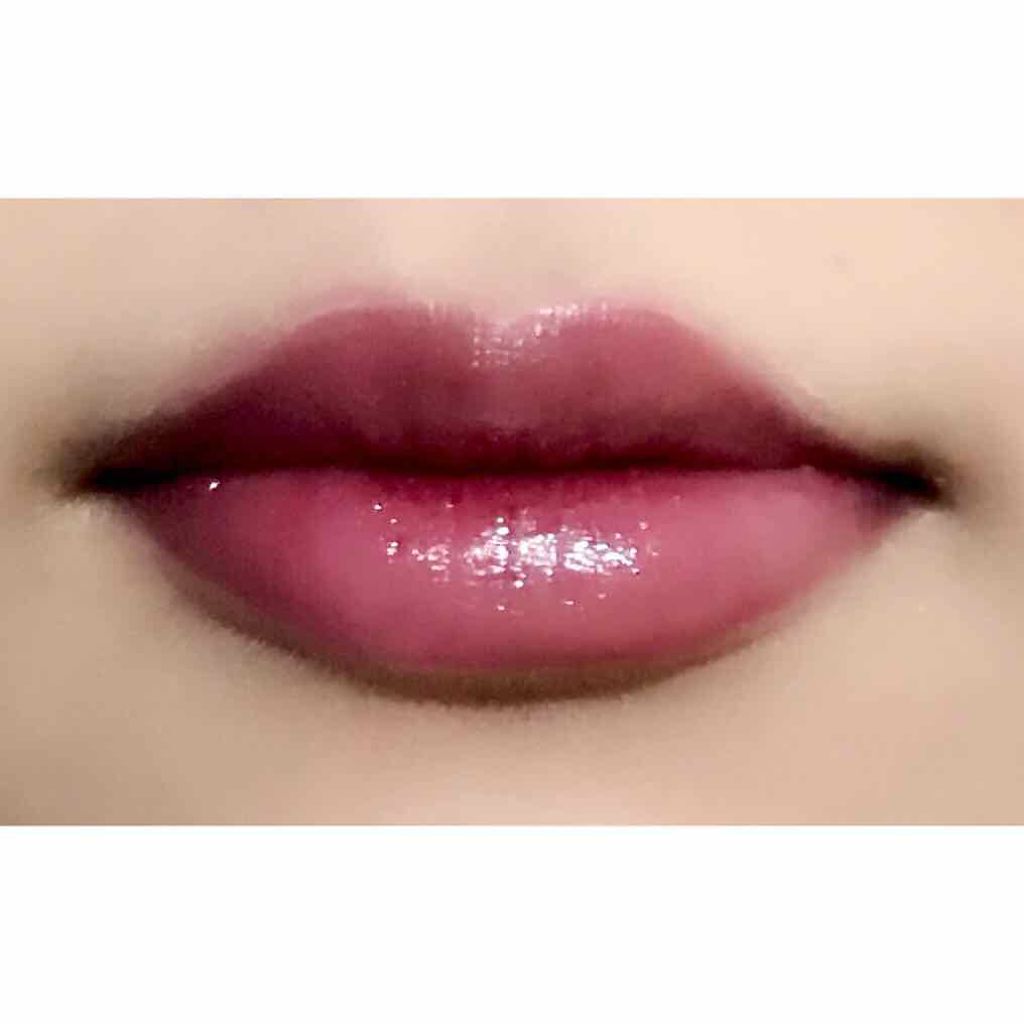 ルージュ ピュールクチュール ヴェルニ ヴィニルクリーム/YVES SAINT LAURENT BEAUTE/口紅を使ったクチコミ（1枚目）