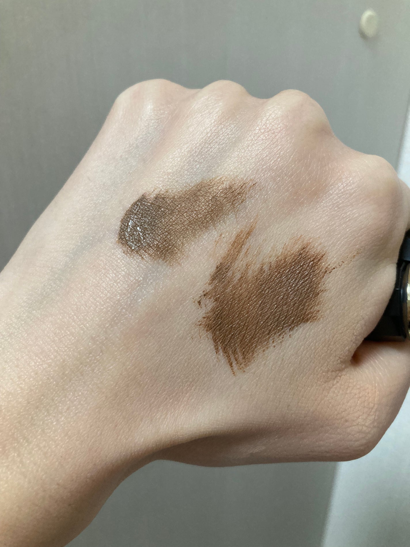 pearl on LIPS 「ヘビーローテーションカラーリングアイブロウ上が、04ナチュラル..」(1枚目)