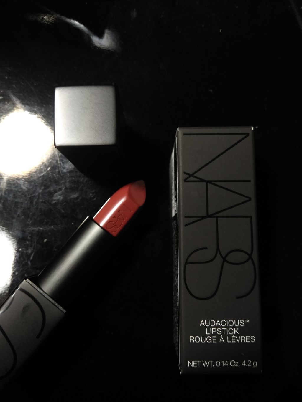 オーデイシャスリップスティック/NARS/口紅を使ったクチコミ（1枚目）
