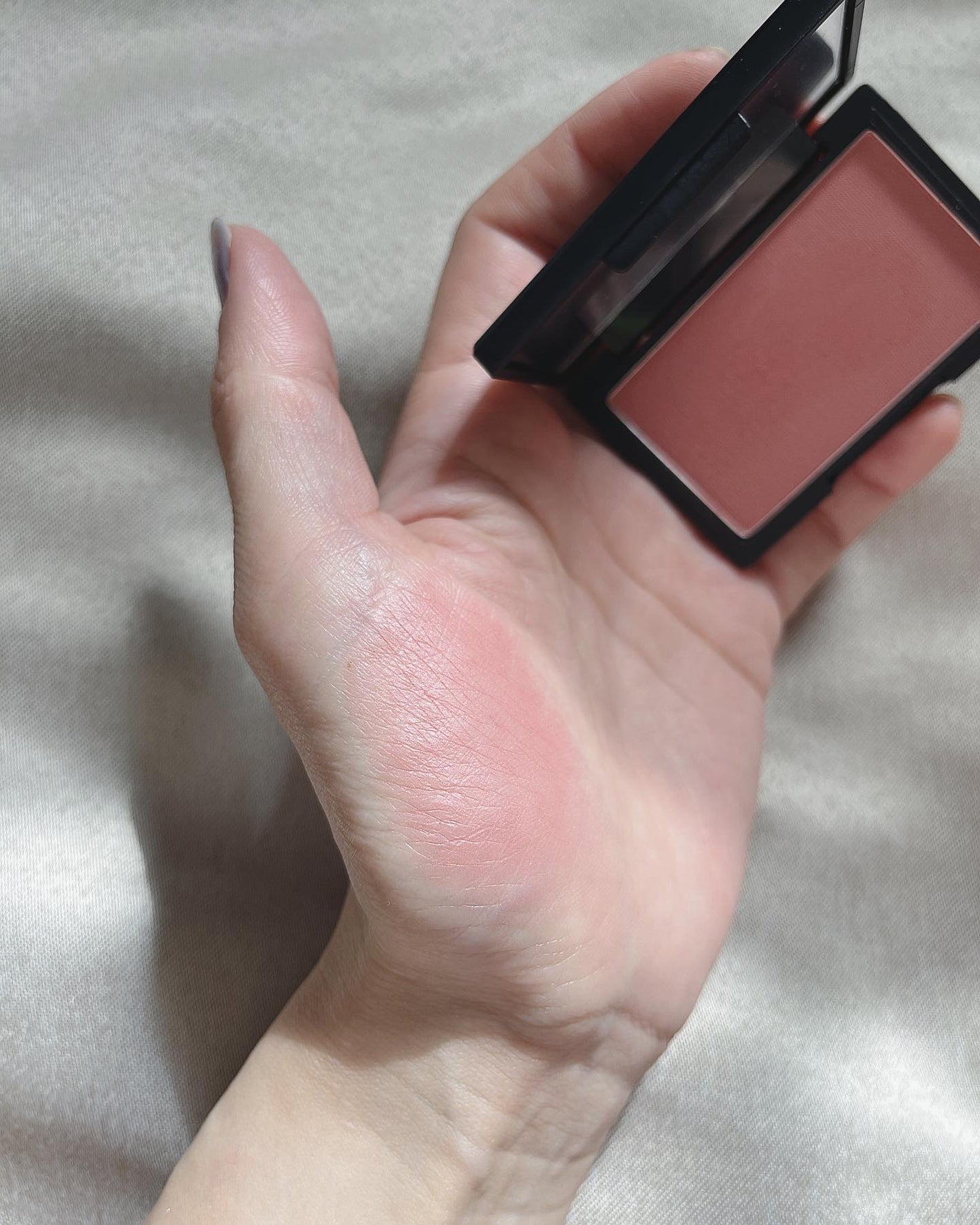 ピュア チーク カラー/heme/パウダーチークを使ったクチコミ(4枚目)