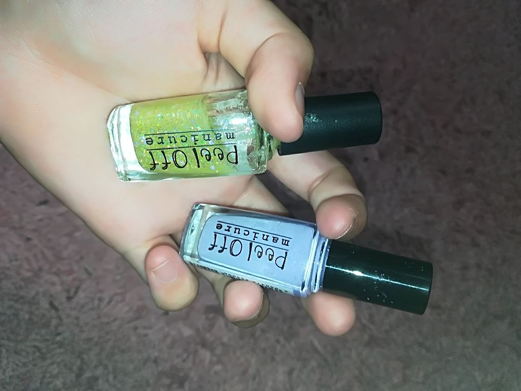 ピールオフマニキュア/キャンドゥ/マニキュアを使ったクチコミ（1枚目）