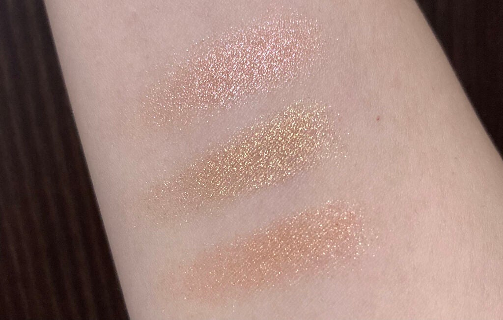 ハイパー リアル グロー デュオ /M・A・C/プレストパウダーを使ったクチコミ(6枚目)