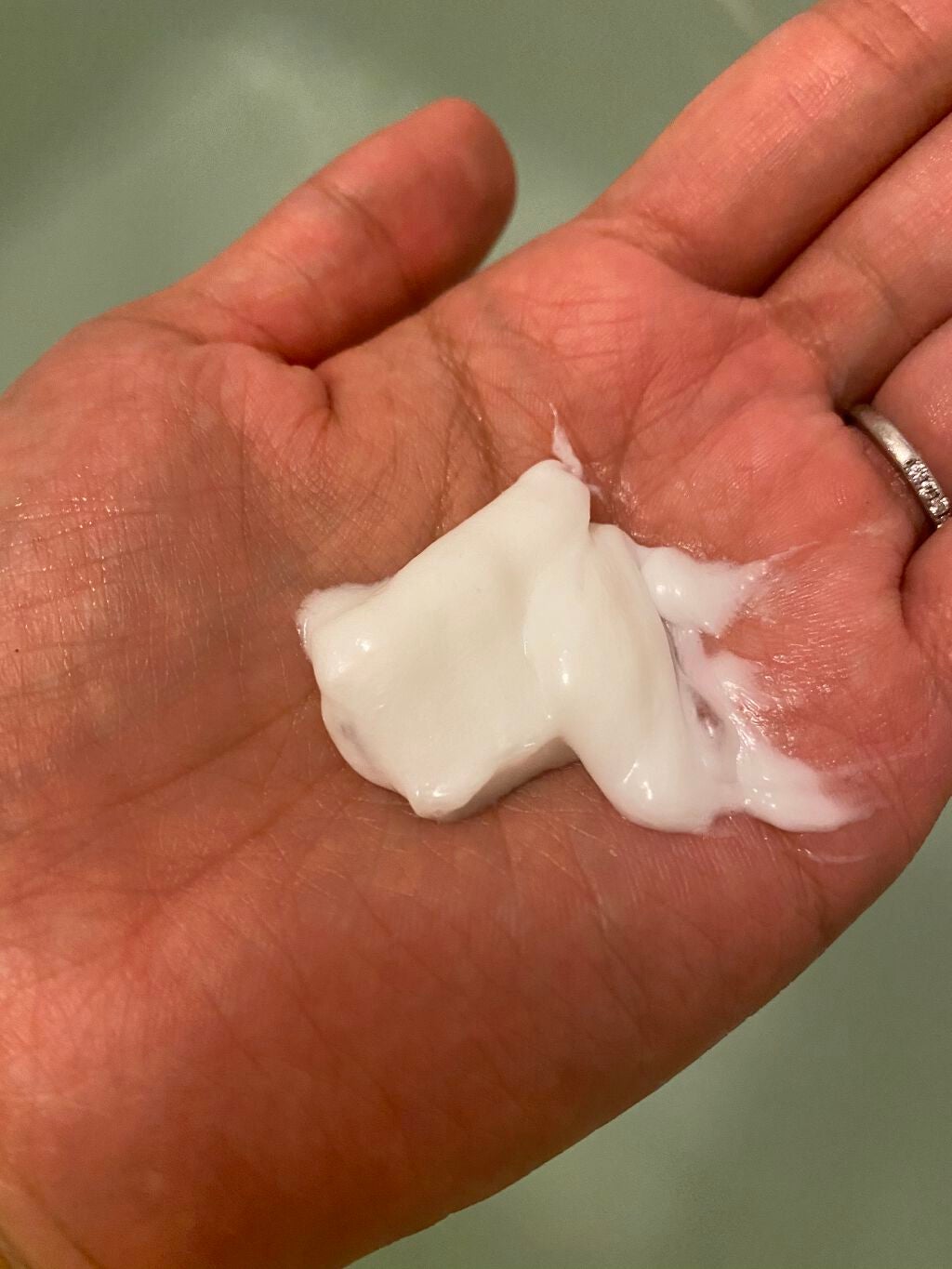 うるおい ミルクピーリング/ボタニカルフォース/洗い流すパック・マスクを使ったクチコミ(2枚目)