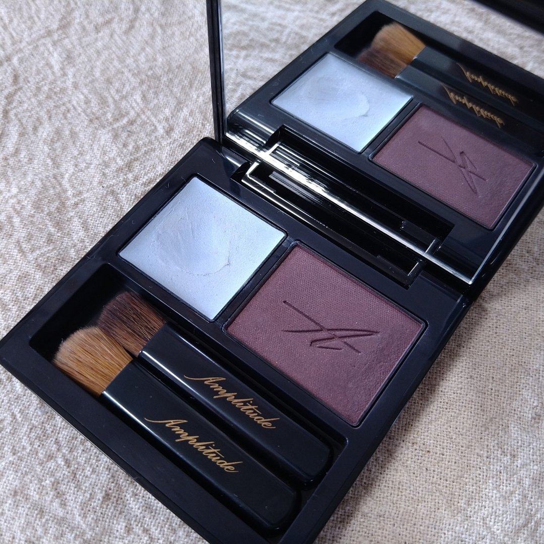 コンスピキュアス ダブルアイズ 14 ディープパープル/Amplitude/アイシャドウパレットを使ったクチコミ（1枚目）