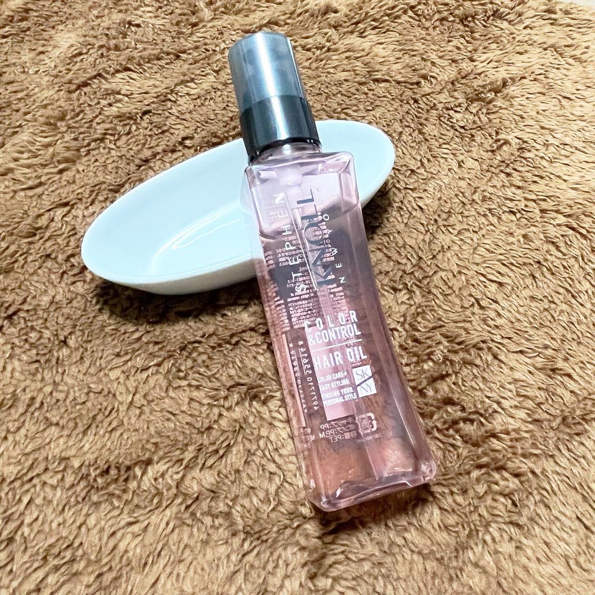 カラーコントロール ヘアオイル W/スティーブンノル ニューヨーク/ヘアオイルを使ったクチコミ(1枚目)