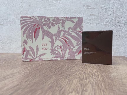 限定コンパクトケース&プライマーセット/est/メイクアップキットを使ったクチコミ(4枚目)