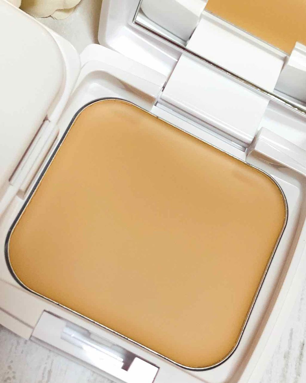 エッセンスBBパクト/CEZANNE/BBクリームを使ったクチコミ（2枚目）